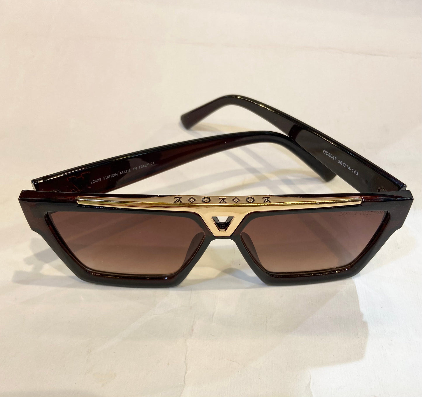 VIG Red Frame Red Shade sunglass 21027 58 17-135