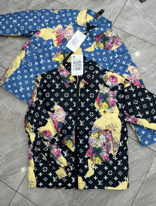 VL UOL Black  Colour With Monogram design Puffer  jacket T220