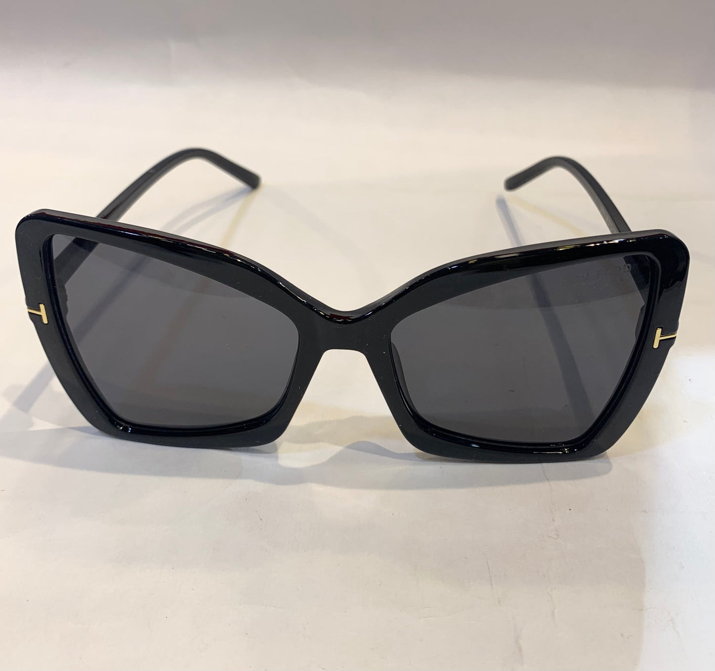 MOT Glossy Black Frame Black Shade Unisex Sunglass 3975 68 13-132