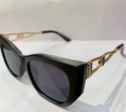 CUG Black Frame Black Shade Premium Quality Unisex Sunglass 23524 C1 50 19-140