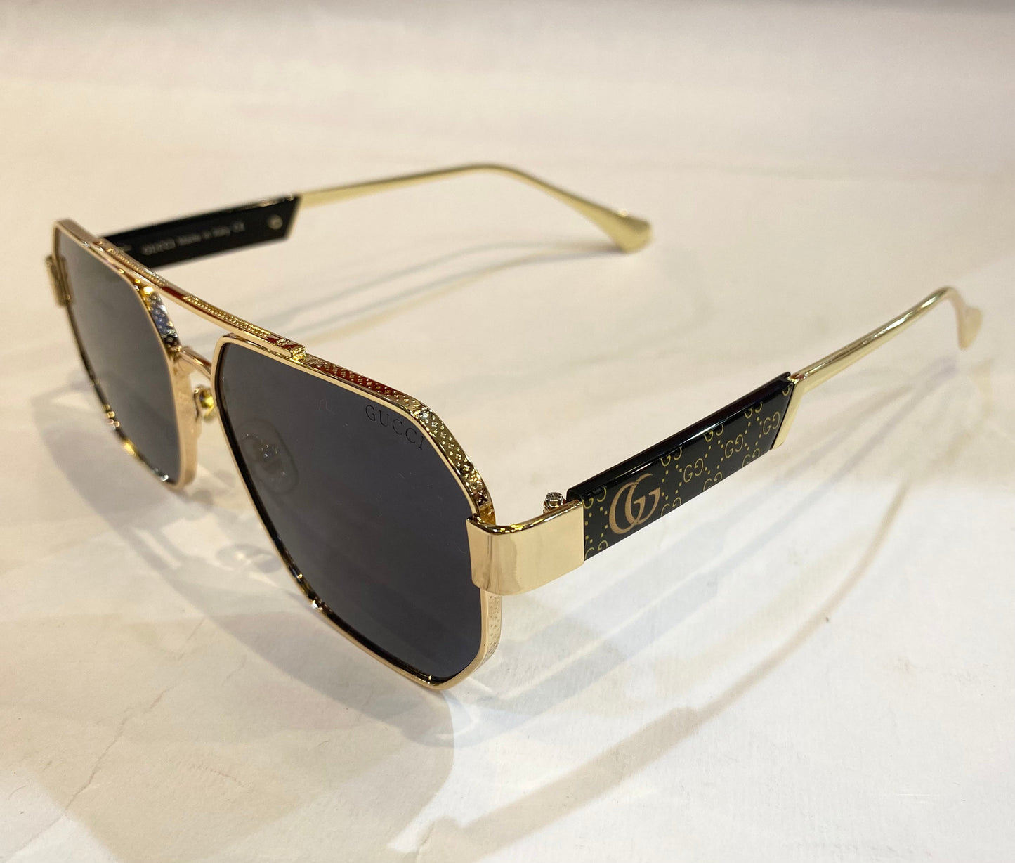 CUG Golden Frame Black Shade Sunglass YH063 53 16-141