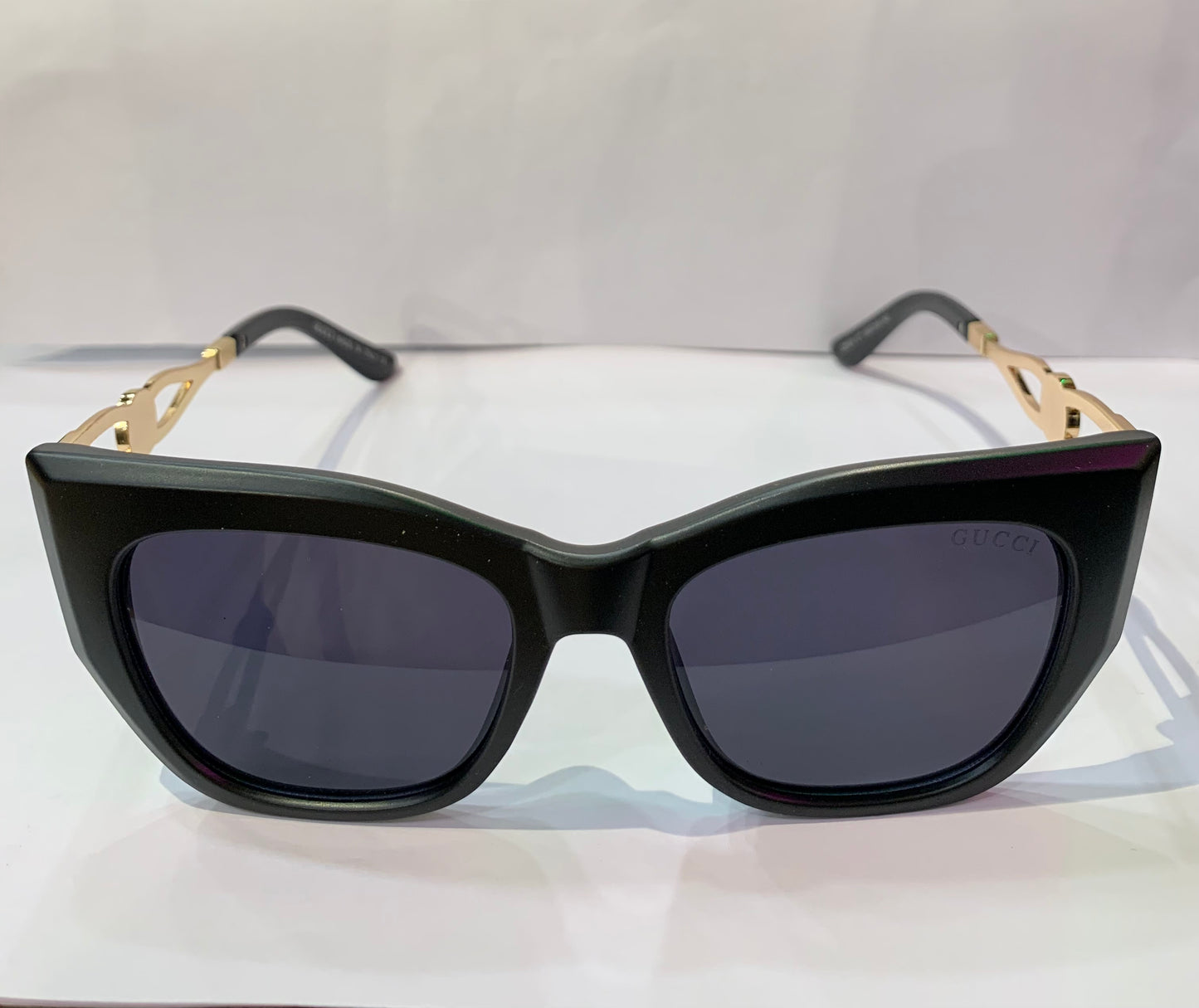 CUG Black Frame Black Shade Premium Quality Unisex Sunglass 23524 C1 50 19-140
