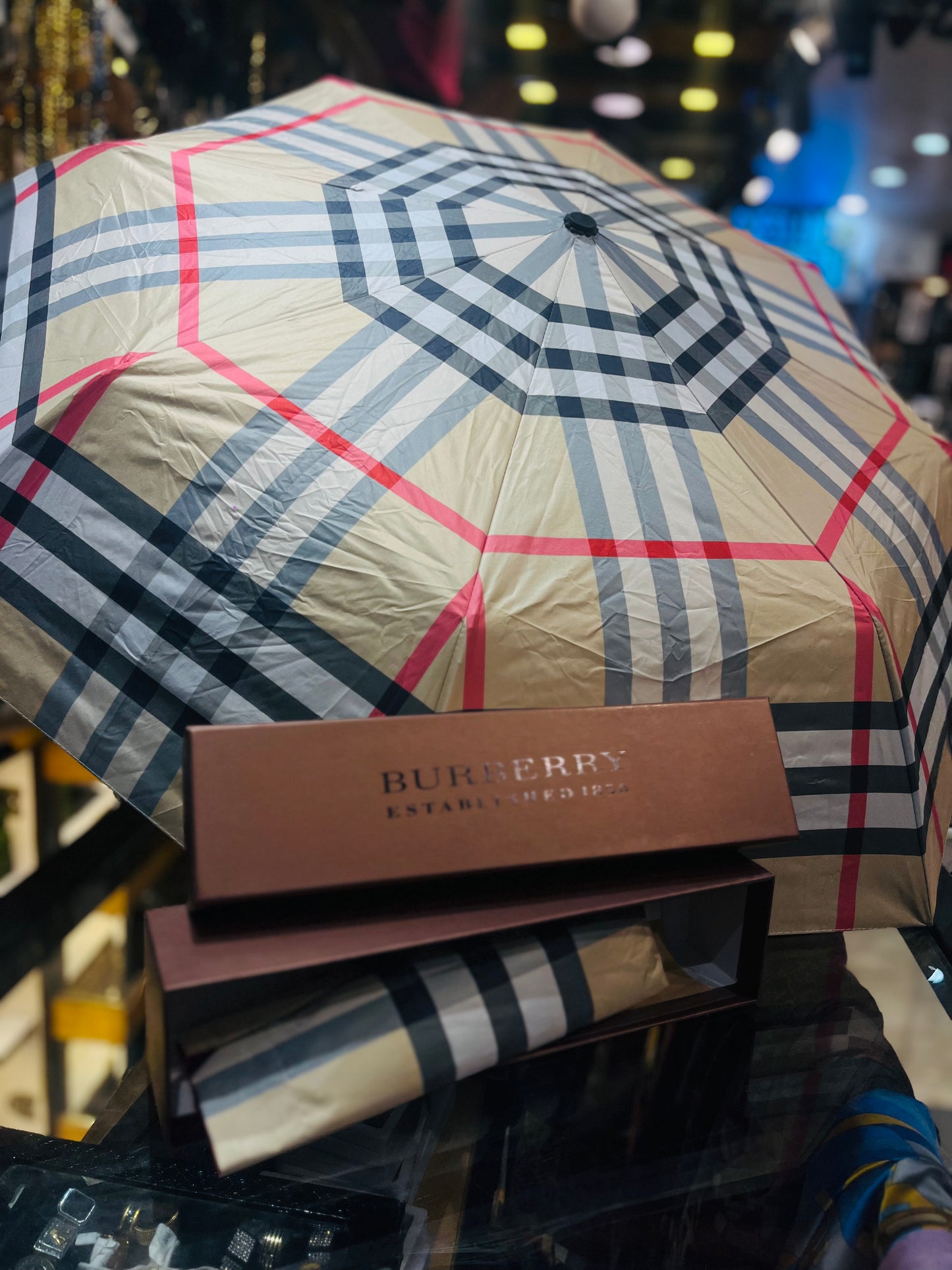 Rub Bur Beige Black Grey Red Line Colour Imported Quality Umbrella