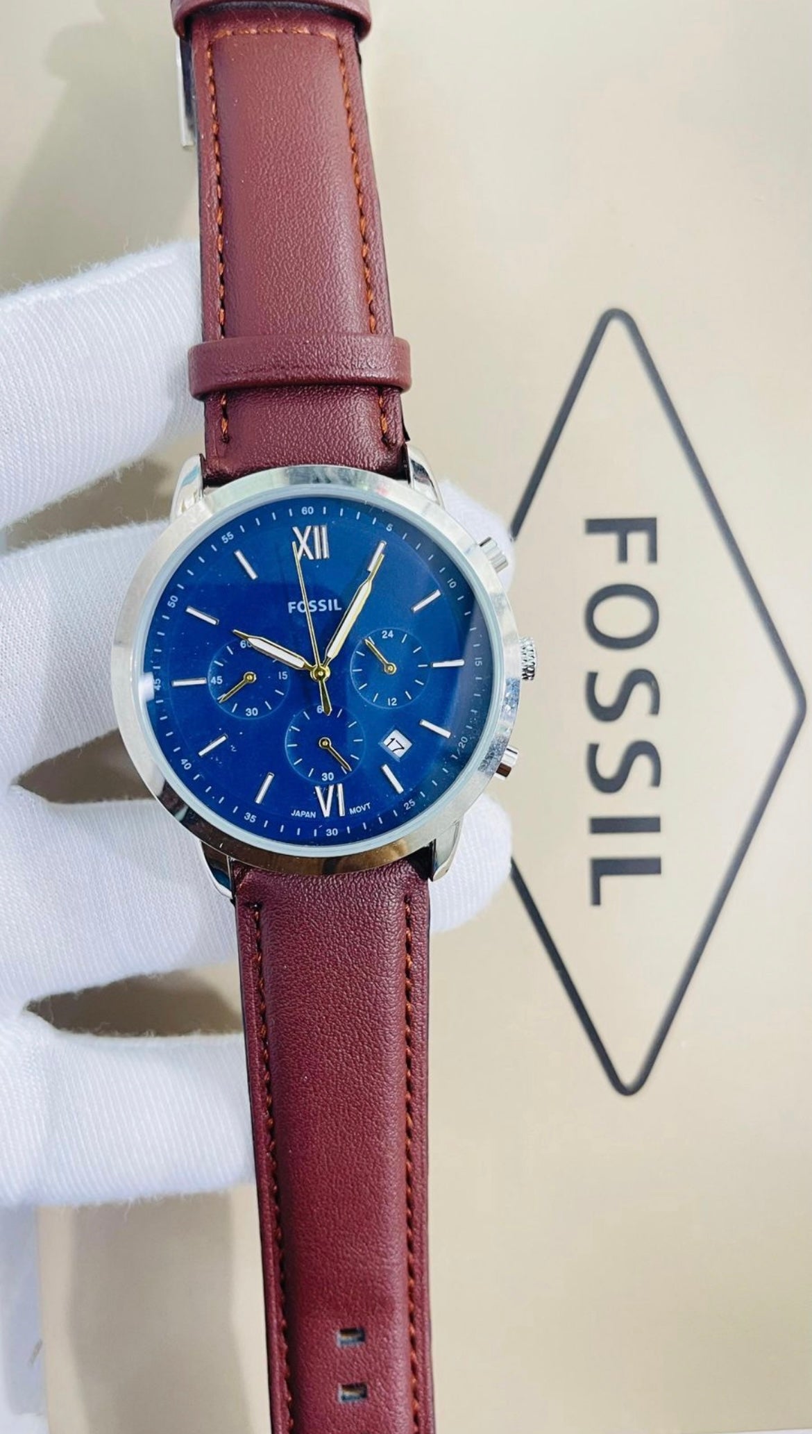 Sof Brown Strap Silver Ring Blue Dial Chrono Working Watch For Men 990092
