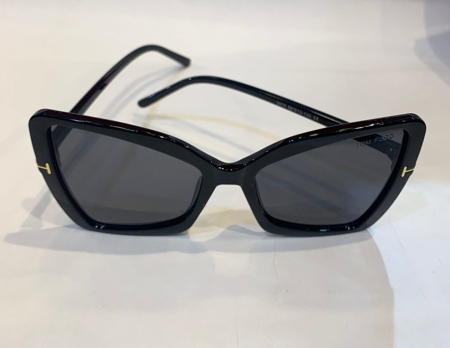 MOT Glossy Black Frame Black Shade Unisex Sunglass 3975 68 13-132