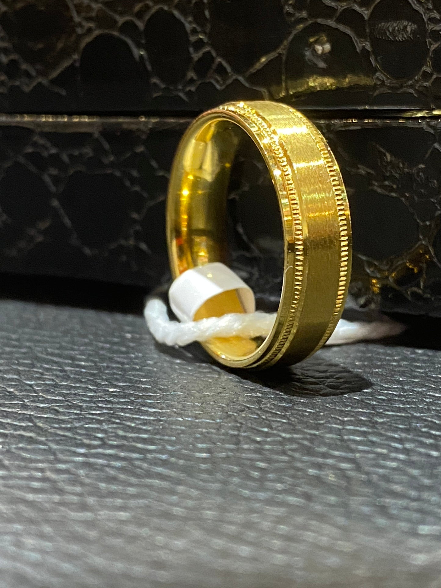Gold Men’s Ring 85971