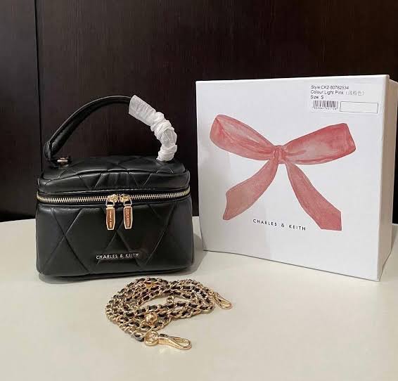 CK Charles Box Ahc Multy Small Vanity Ladies Gift Hand Bag’s 989751