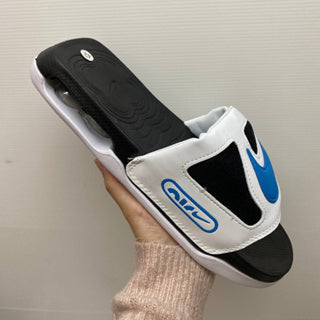 KIN NIK White Sky Black Colour Men Flip Flop Slipper 105171837