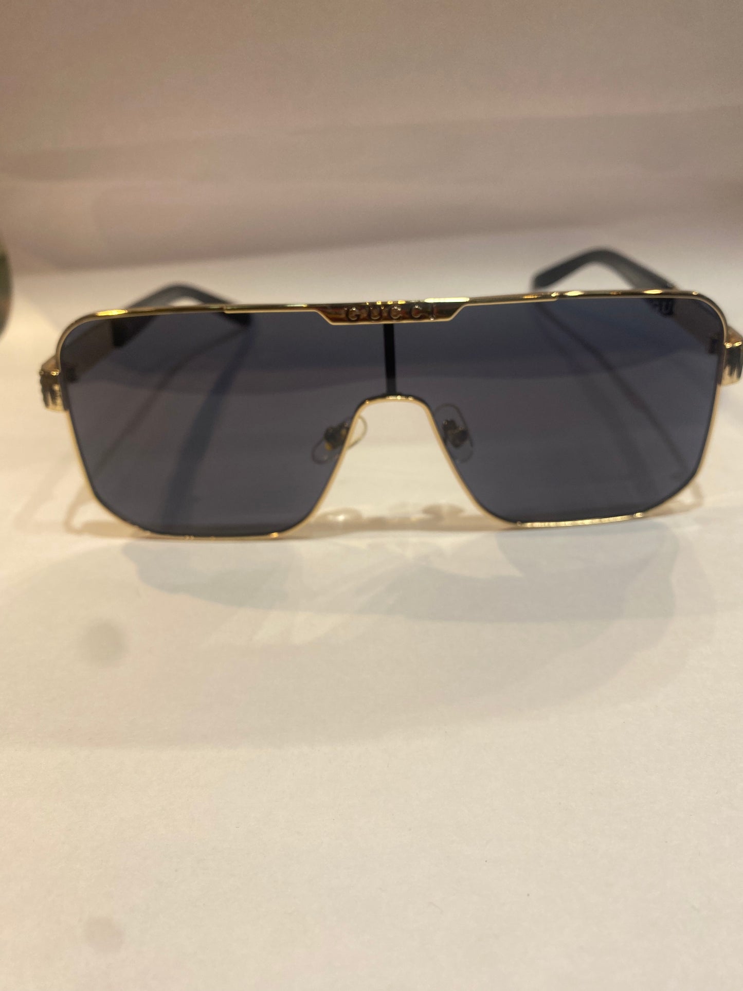CUG GUC Gold Black Frame Black Shade Unisex Sunglass Yh132 56 17 145