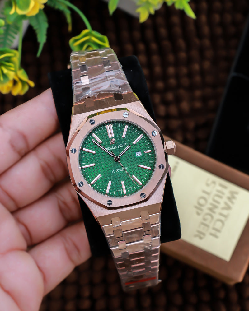 DUA Gold Chain Green Dial Premium Quality Men’s Watch 500939