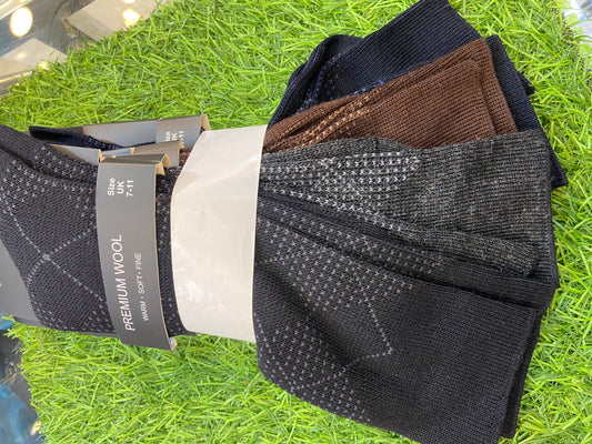 BALENZIA MEN'S FORMAL, CASUAL STRIPED CALF LENGTH/CREW LENGTH SOCKS(PACK OF 4 PAIRS/1U)MULTICOLORED