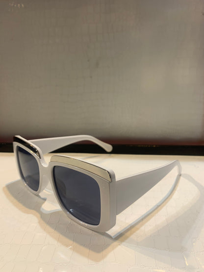 White Frame Gray Shade Unisex Sunglass 98056 58 17 144