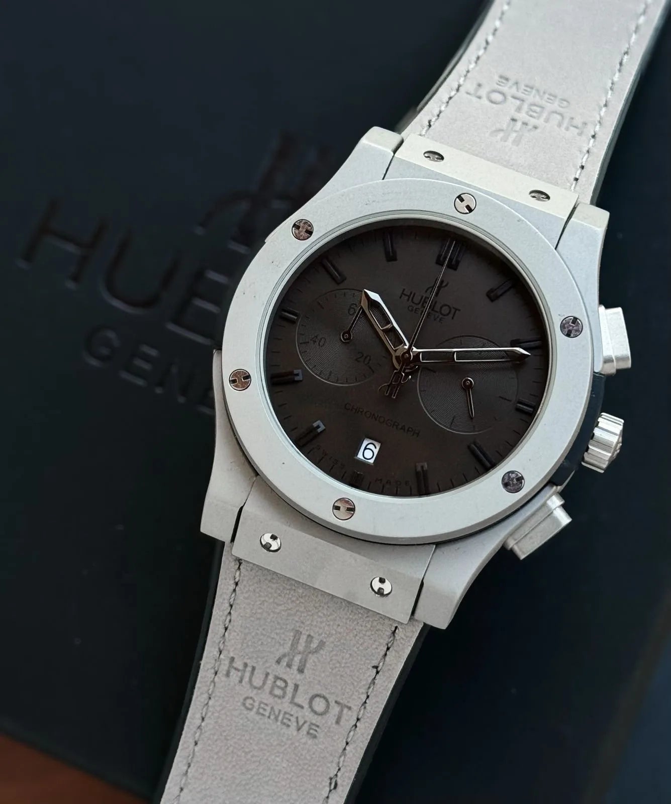 Buh Grey Strap Grey Dial Chrono Watch For Men 989811
