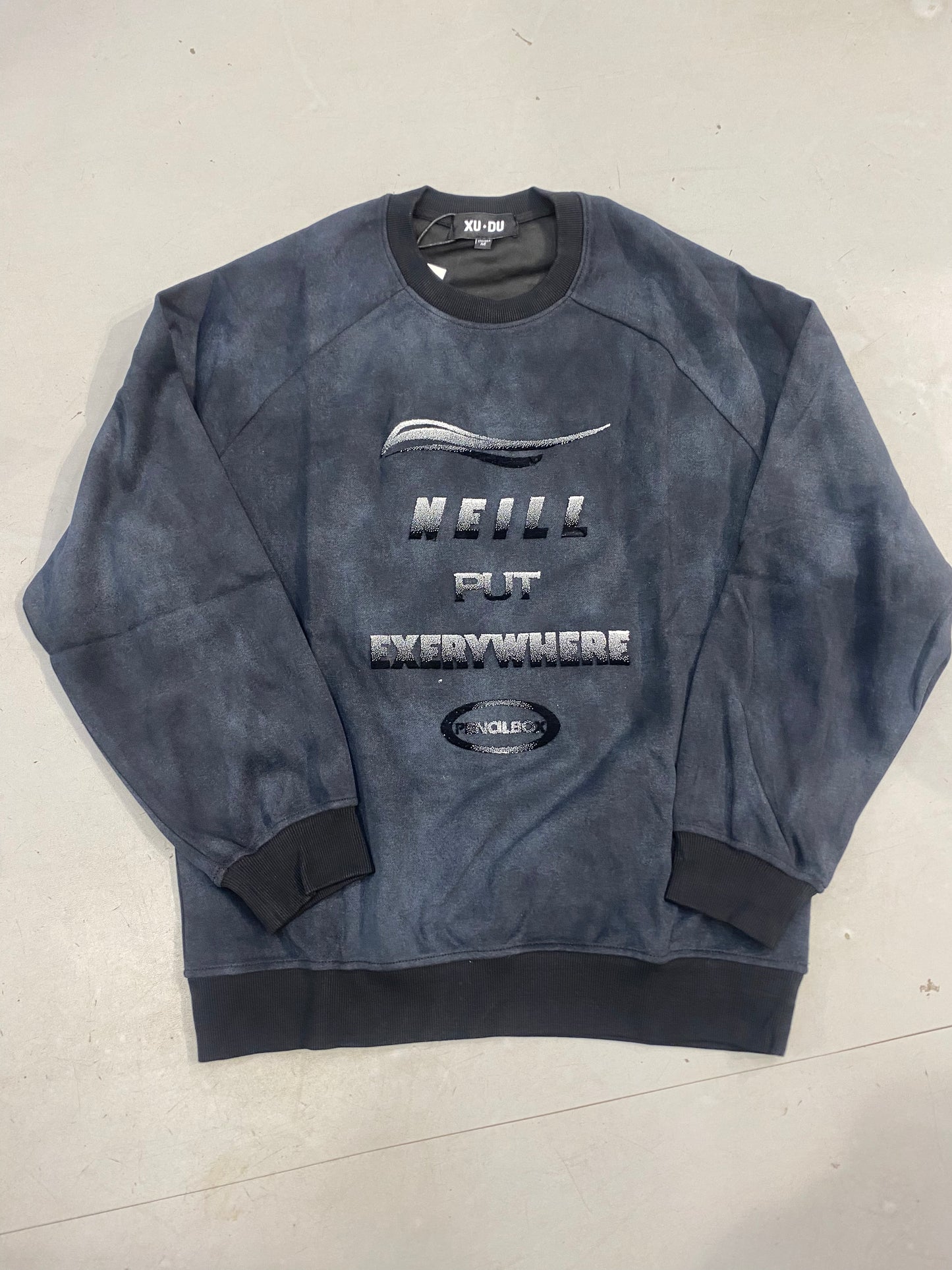 NEIL PUT EXERYWHERE Imported Black Colour Premium Quality Sweatshirt W8869