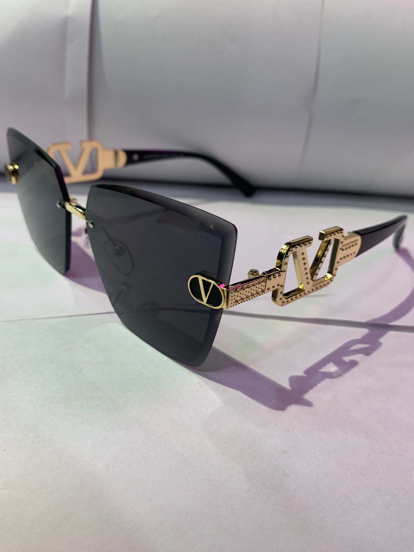 LAV Frameless Black Shade Golden Black Stick Unisex Sunglass 58045 60 14 145