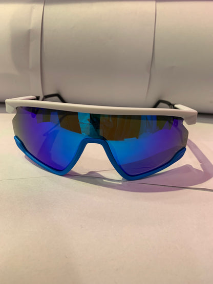 Kao Oak White Blue Frame Blue Mercury Shade Unisex Sunglass WT2958 54 17 140