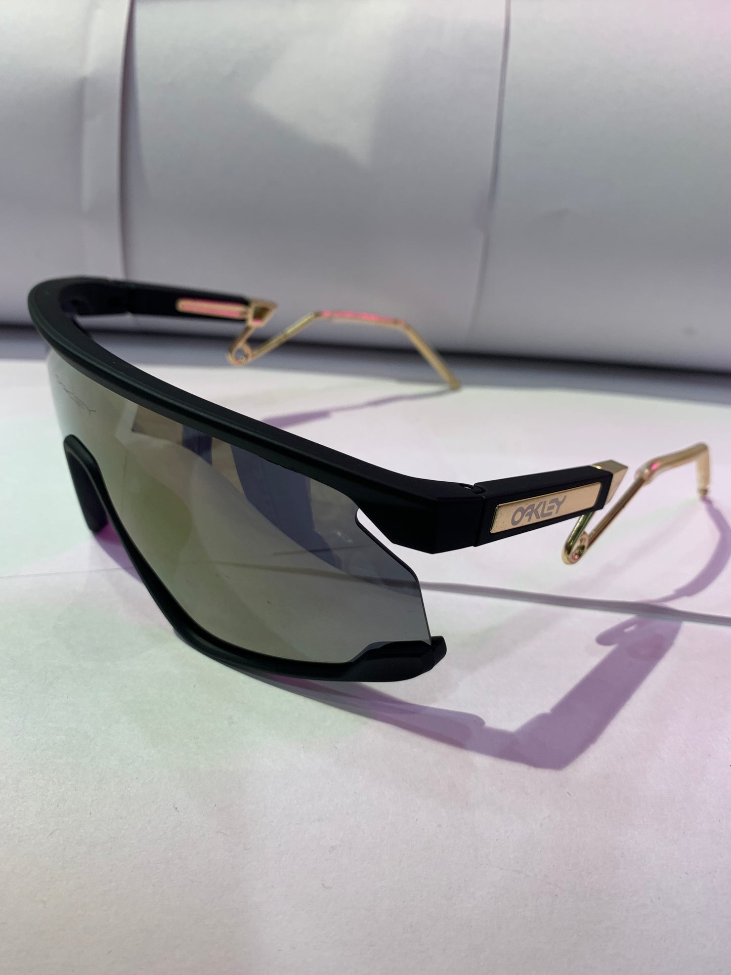 Kao Oak Black Copper Frame Black Shade Unisex Sunglass WT2958 54 17 140