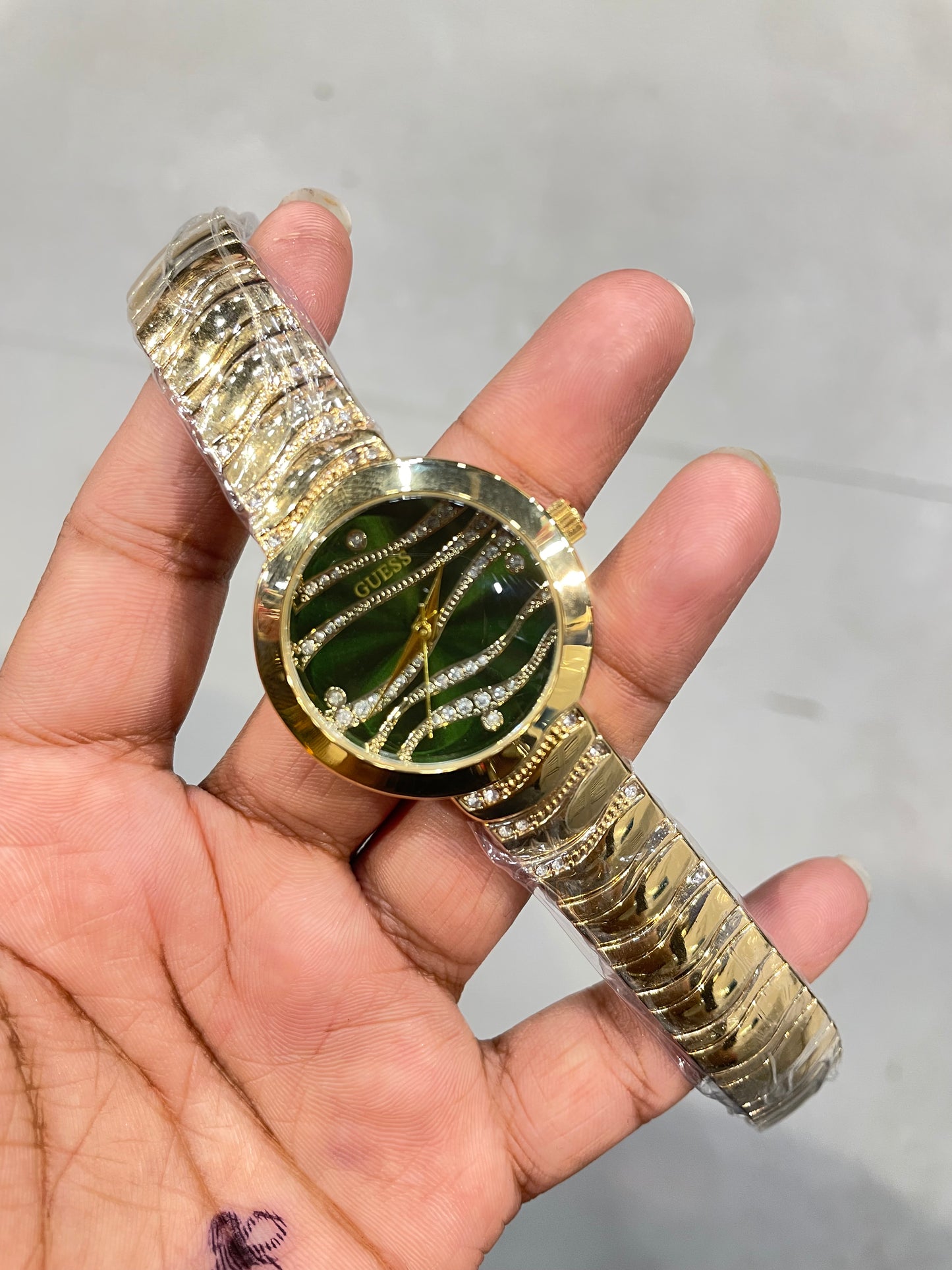 EUG Golden Chain Golden Stud Ring Green Dial Ladies Watch 990311