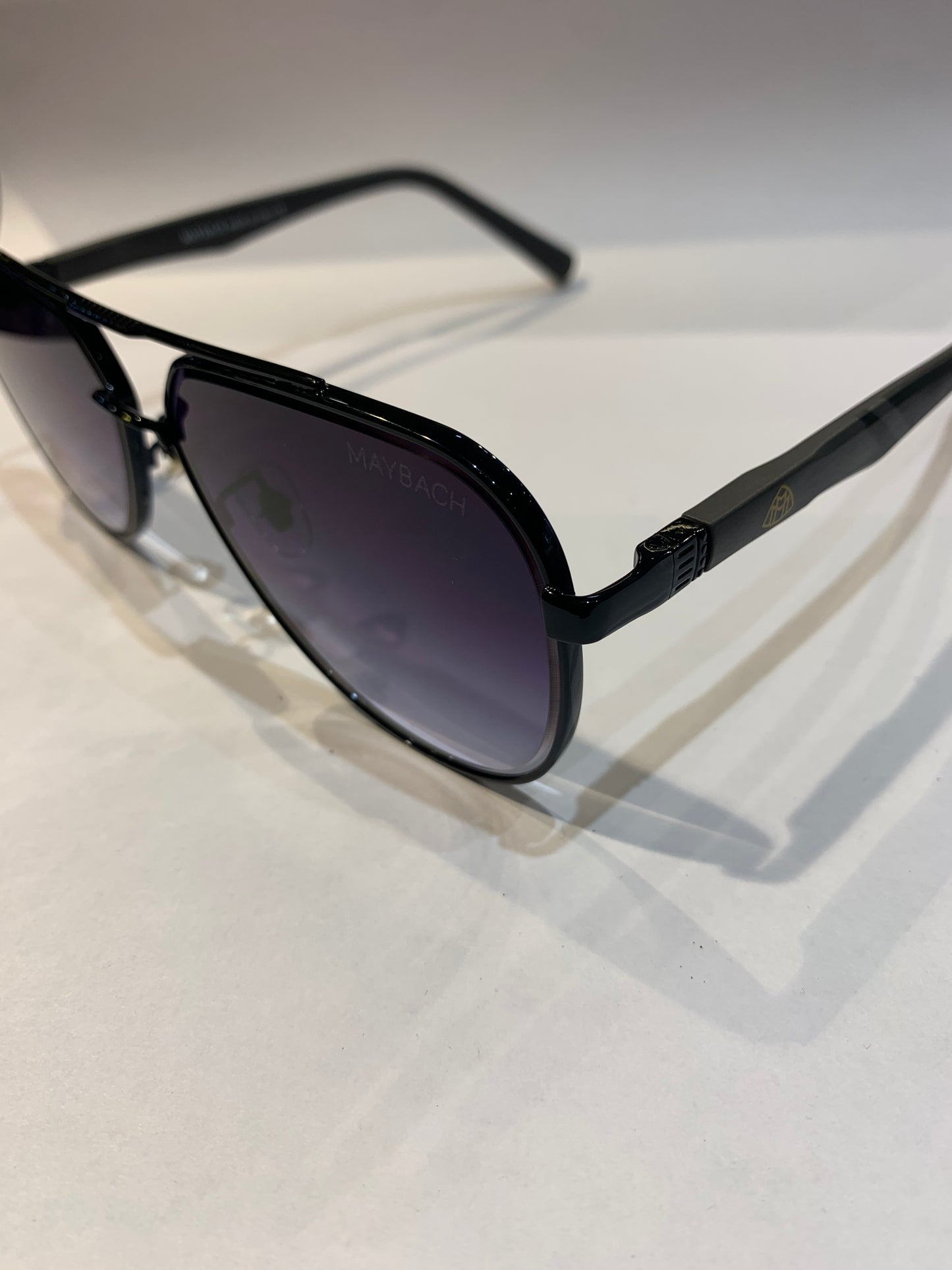 YAM MAY Black Farme Purple Shade Unisex Sunglass 23269 60 13 142