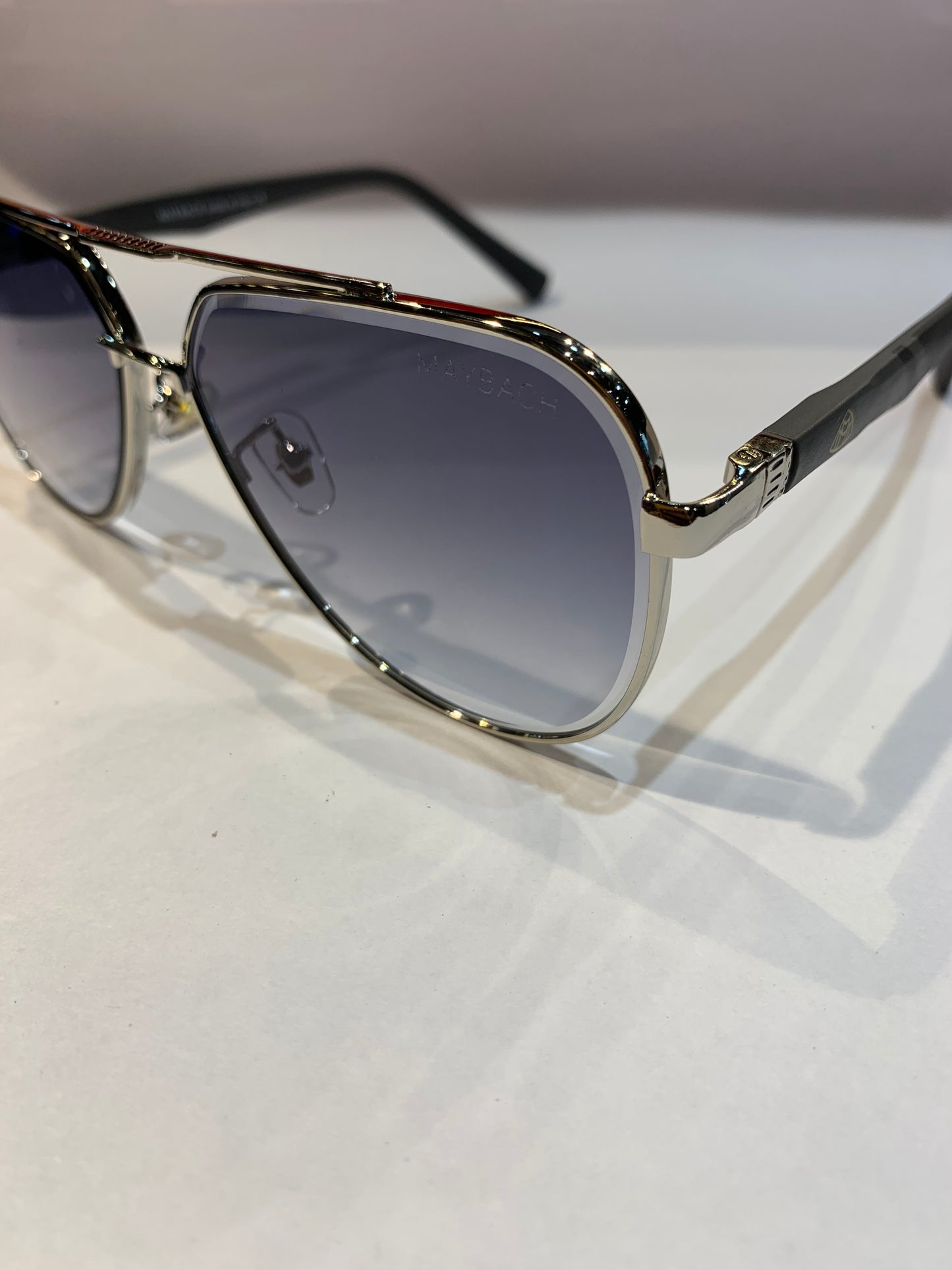 YAM MAY Silver Gray Farme Trancy Black Shade Unisex Sunglass 23269 60 13 142