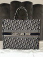 OID TOTE Black Colour D Print Premium Quality Ladies Tote Bag 547660