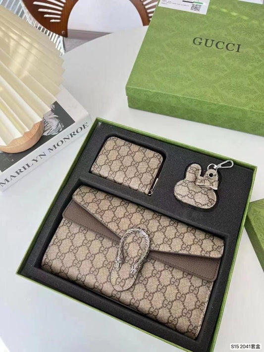 CUG GUC Apricot Ladies Sling Bag Gift Combo 2041