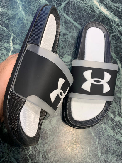 Black white Slipper
