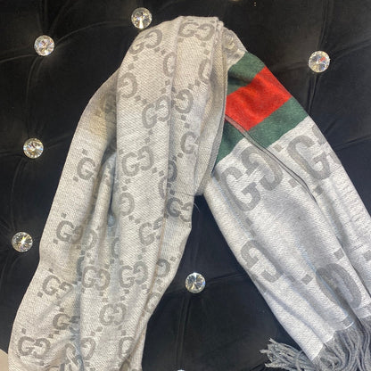 Cug Guc Grey Colour Green Red Strip Cug Print Heavy Quality Cashmere Muffler  9342