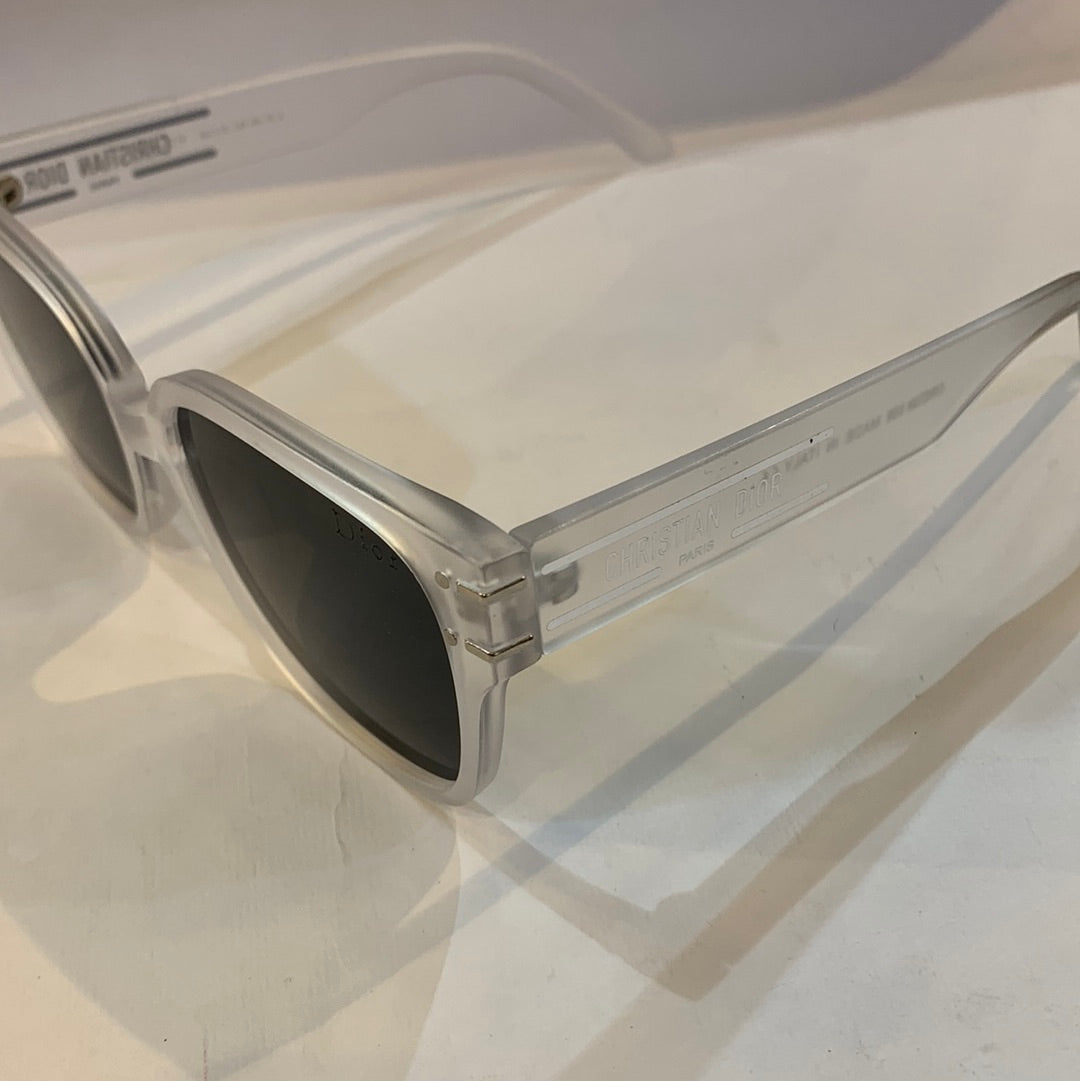 OID Matte Transperent Frame Black shade sunglass S7F 58 18 145