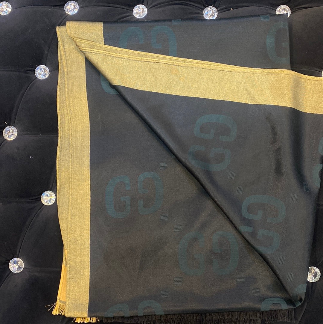 Cug Guc Green Colour Gold Strip Cug Print Heavy Quality Muffler  9341