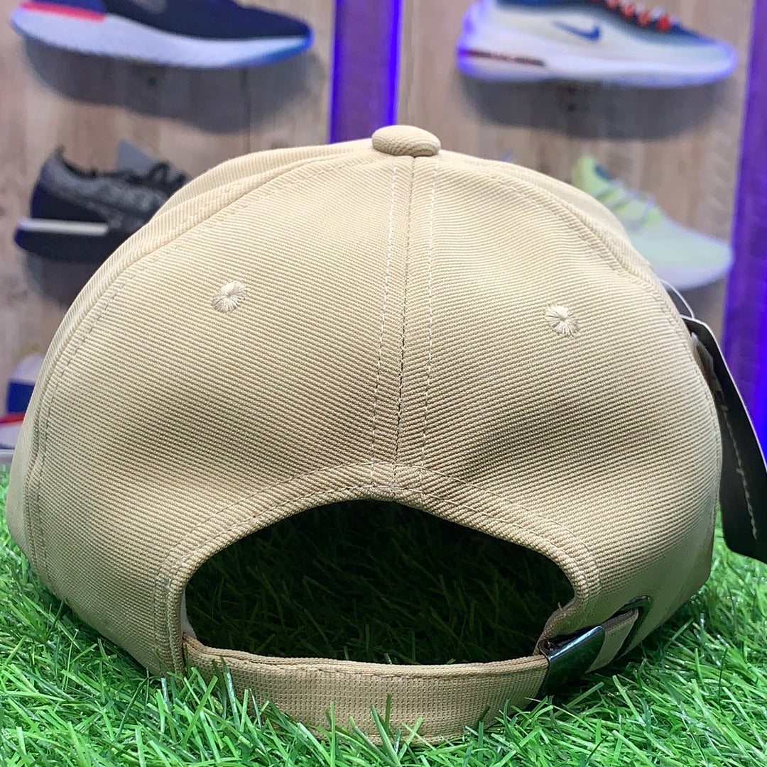 Cream CN Cap 700205