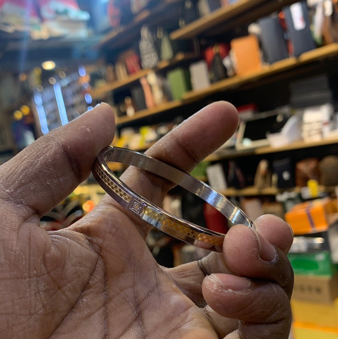 Sliver Gold Color Premium Quality Kada Bracelet 502407