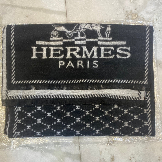 Her Reh Black Colour With White Reh Logo Imported Muffler 49036
