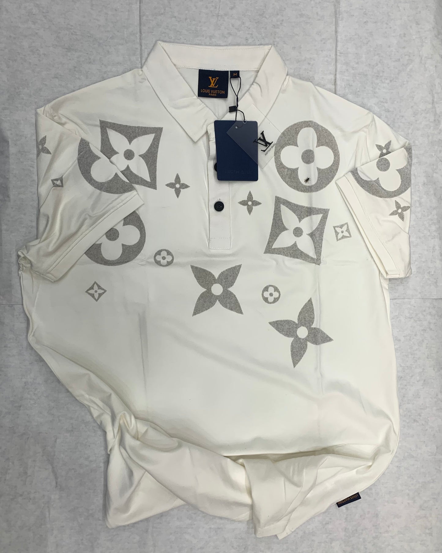 VL UOL White Colour With Star Print Lycra Fabric Collar Tshirt 50125