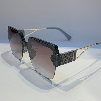 Cug Grey Gold Frame Black Shade Sunglass P003 C4 52 18-139