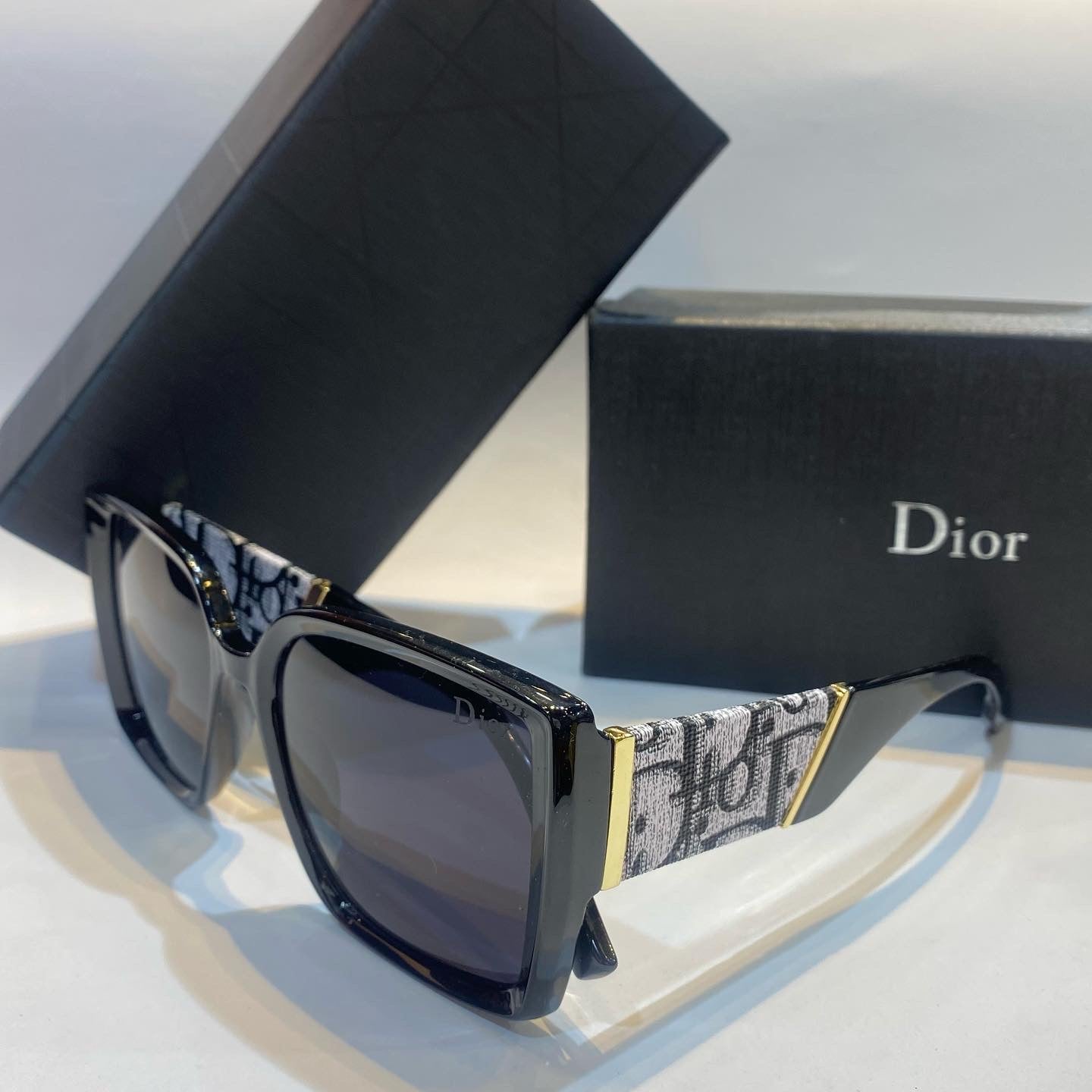 OID Black Frame Black Shade Unisex Branded Sunglasses 2049 C1 50 18-140