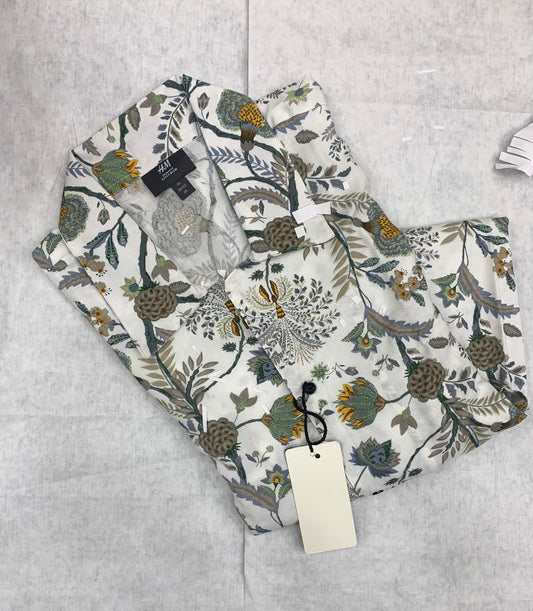 MH M&H White Colour With Floral print Drop Shoulder Half Sleeve Shirts 50229