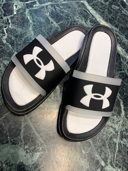 Black white Slipper