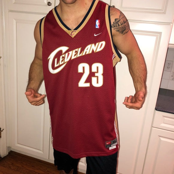 Red Maroon Yellow Colour Cledeland 23  Jersey Imported Quality 110422