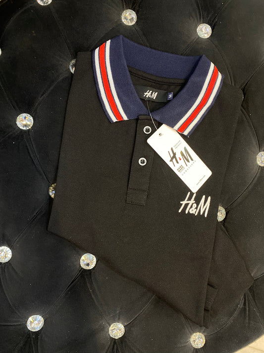 M&H Black Colour With MH logo Back Embroidery Collar Half Sleeve TShirt 4262704