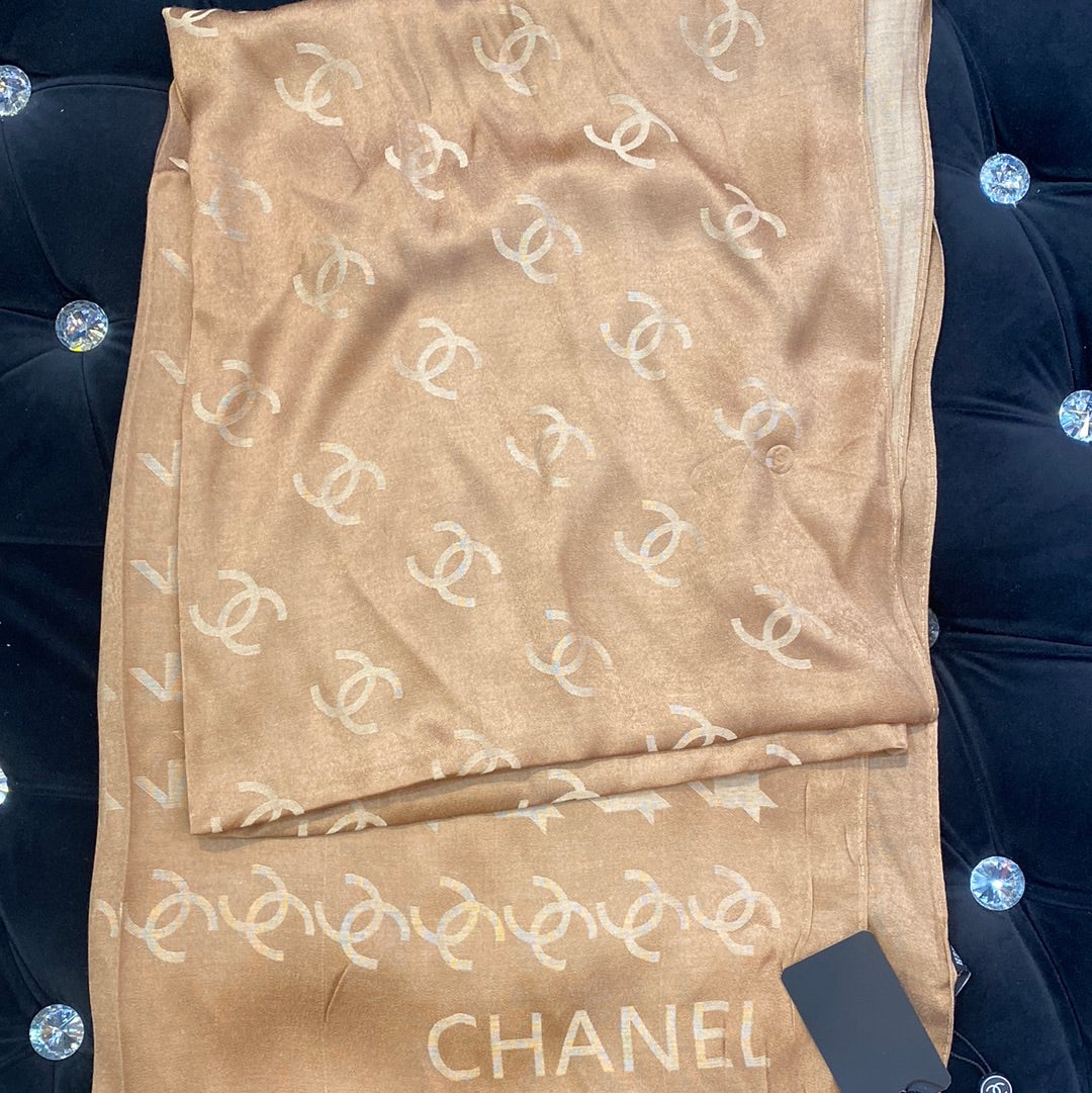 AHC CHA Gold Colour Cug Print Heavy Quality Muffler  9358