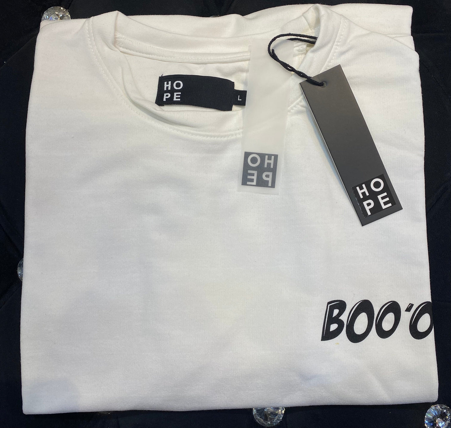 HOPE White Colour With Boo’os Back Print Drop Shoulder TShirt 108578