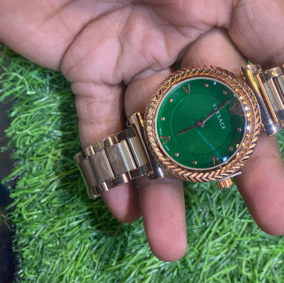 Copper Chain Copper Ring Green Dial Ladies Watch   401300