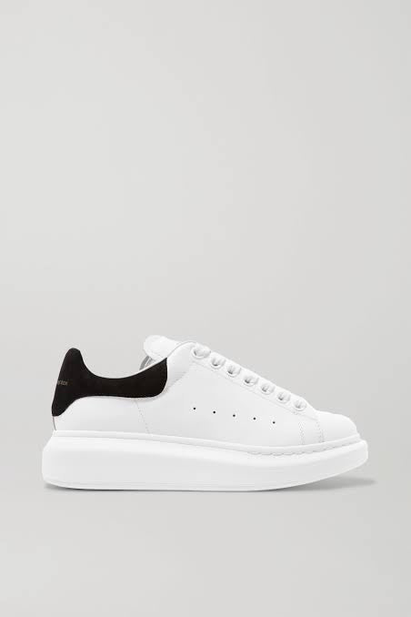 Queen White Black Fat Sneaker with High Sole Sneaker Shoes 1686818