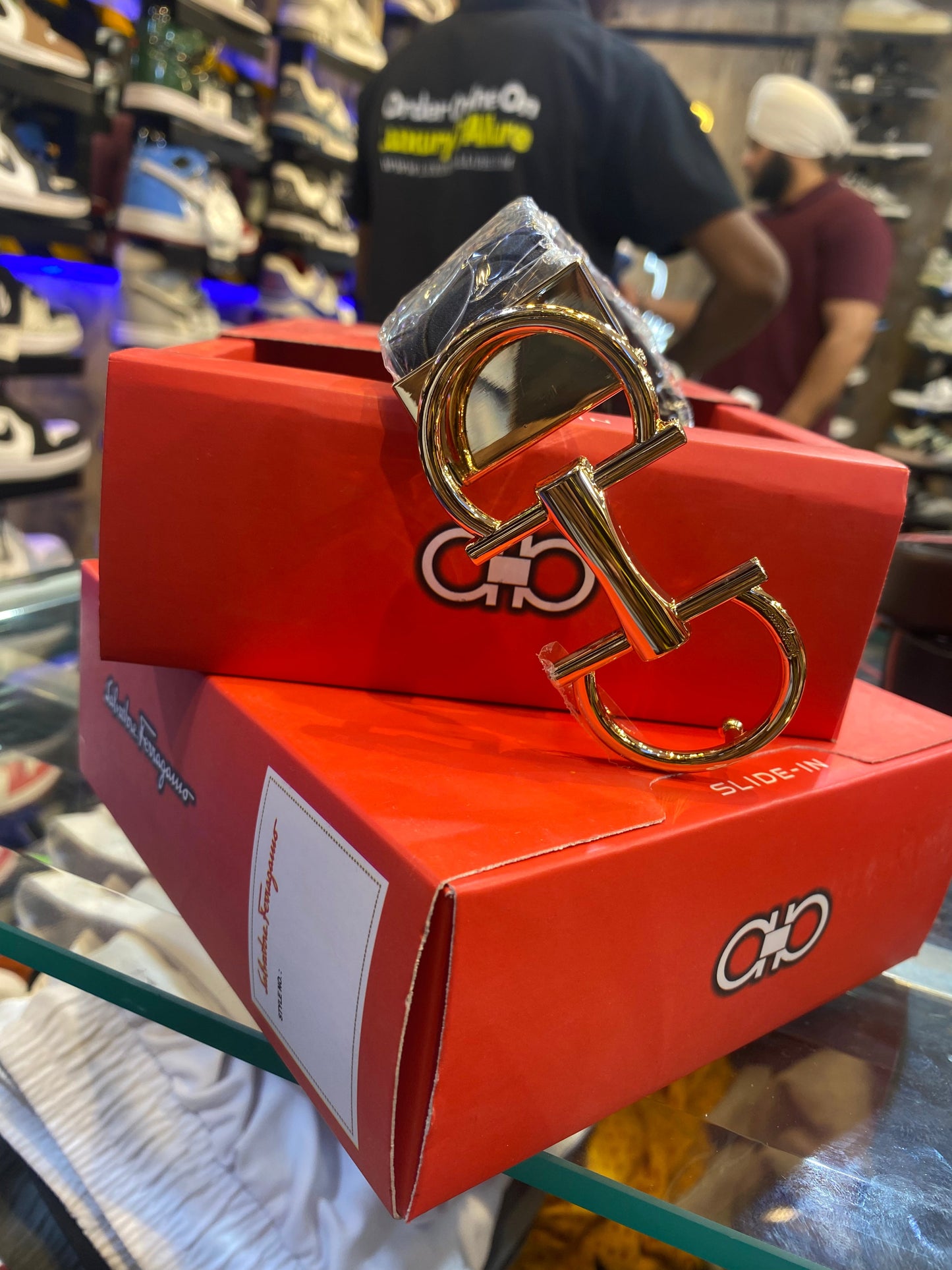 Ref Black Colour Gold Colour Buckle Men Belt 12112