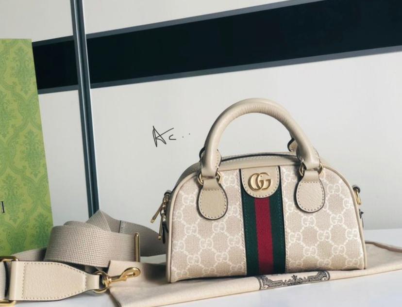 Cug Monogram Print Brown Colour White Colour Leather Hand Ladies Sling Bag 724607