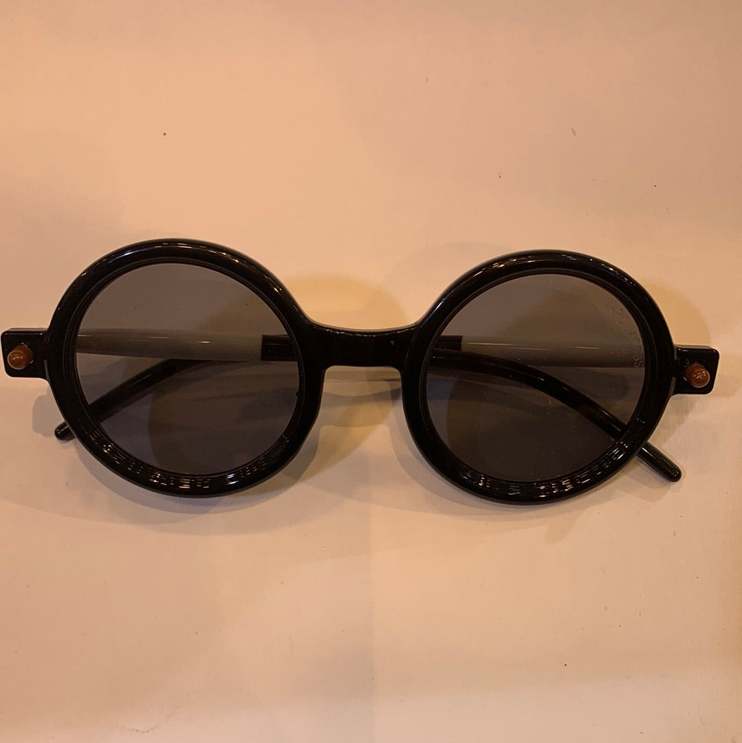 RAM black white frame black shade sunglass