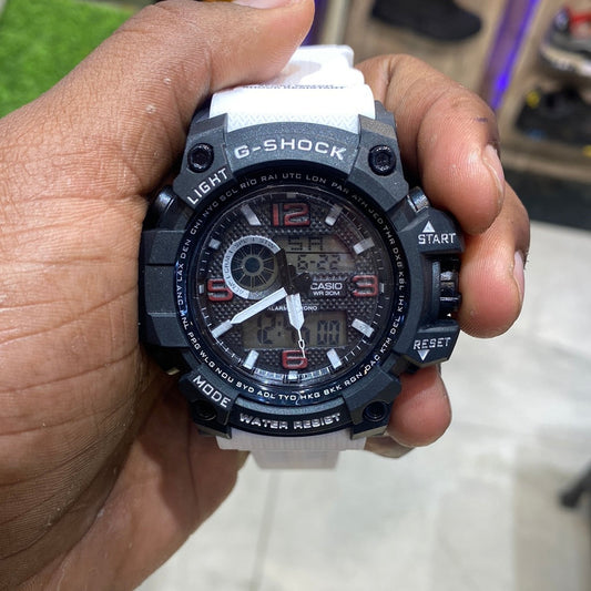 Hsg White Dail White Strap Sports Watch With Orignal Box