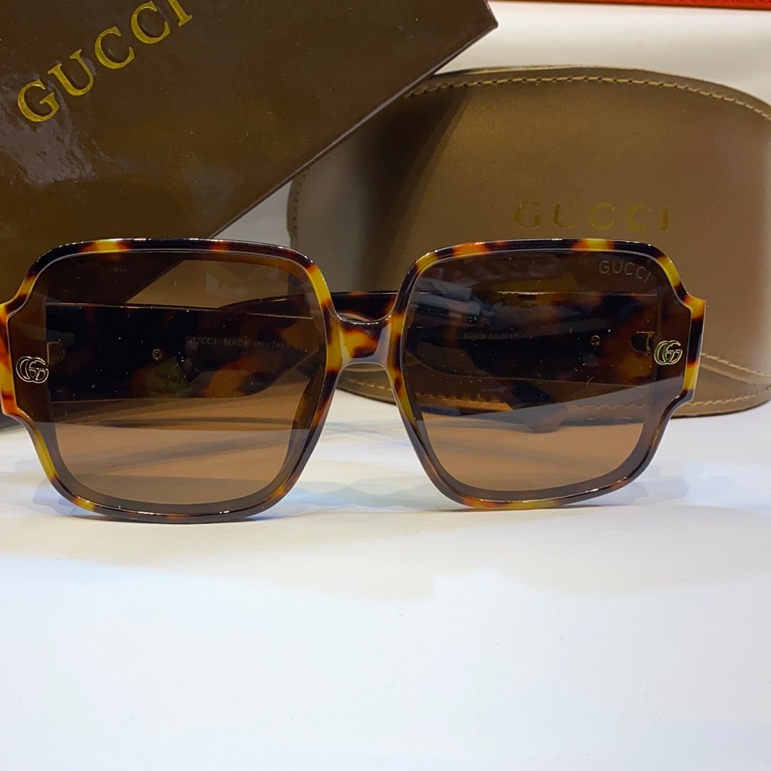 CUG Glossy Leopard Frame Brown Shade Unisex Branded Sunglasses 6203 6515-143