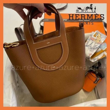 REH Brown Colour With premium Quality Ladies Hand Bag 6108